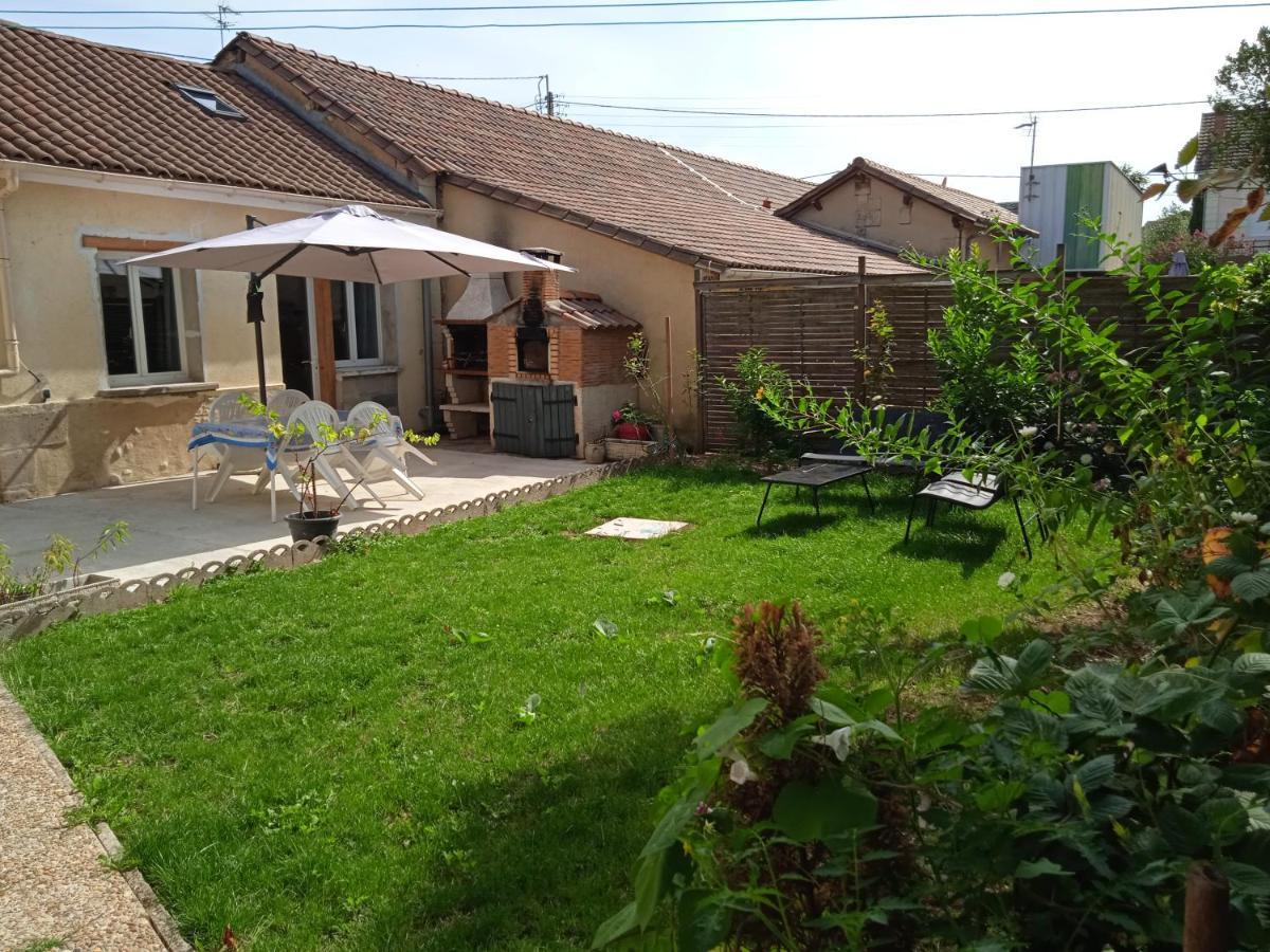 Charmante Petite Maison Bergerac Bagian luar foto